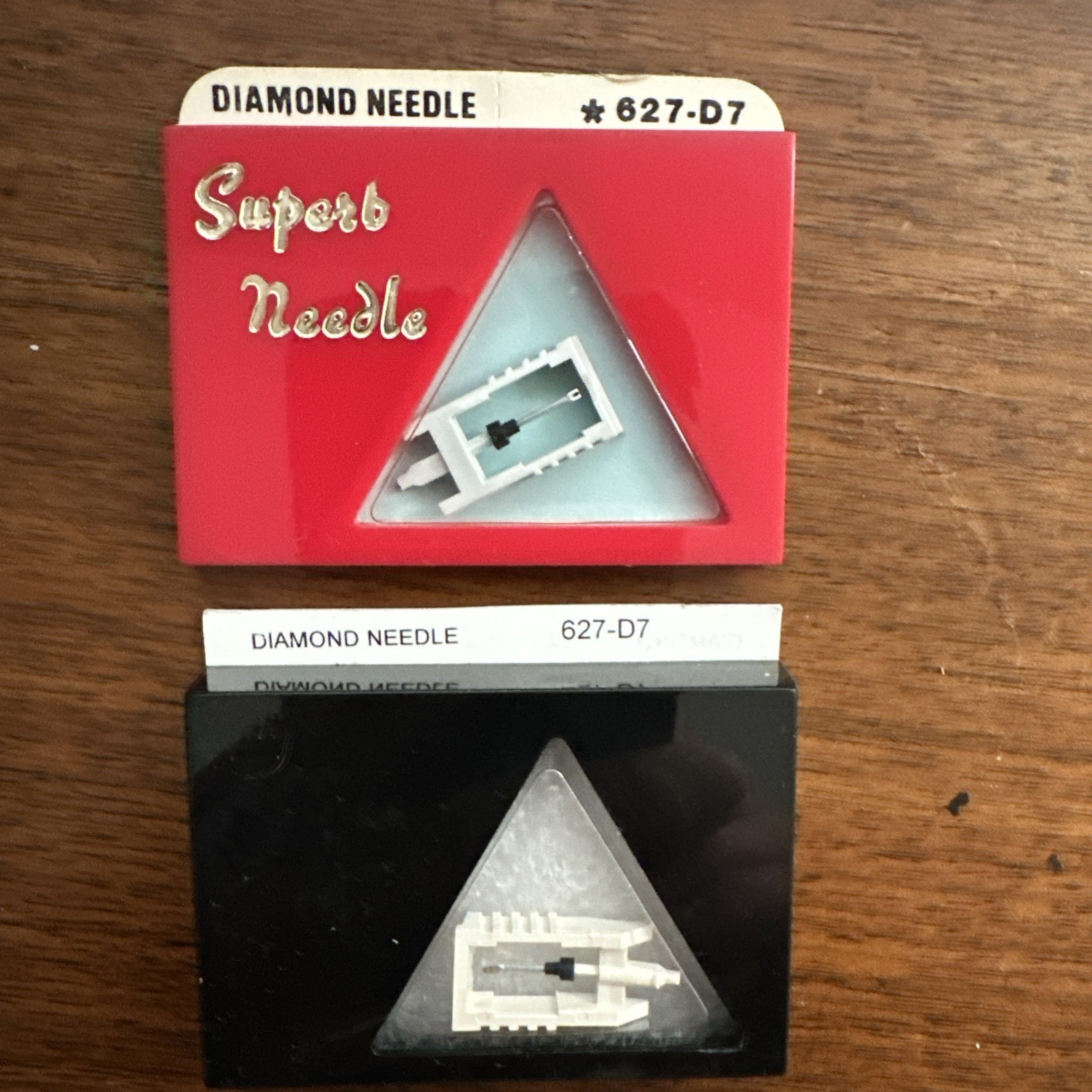 Superb Needle New Old Stock Vinyl Record Player Diamond Needle 627-D7 lot of (2)