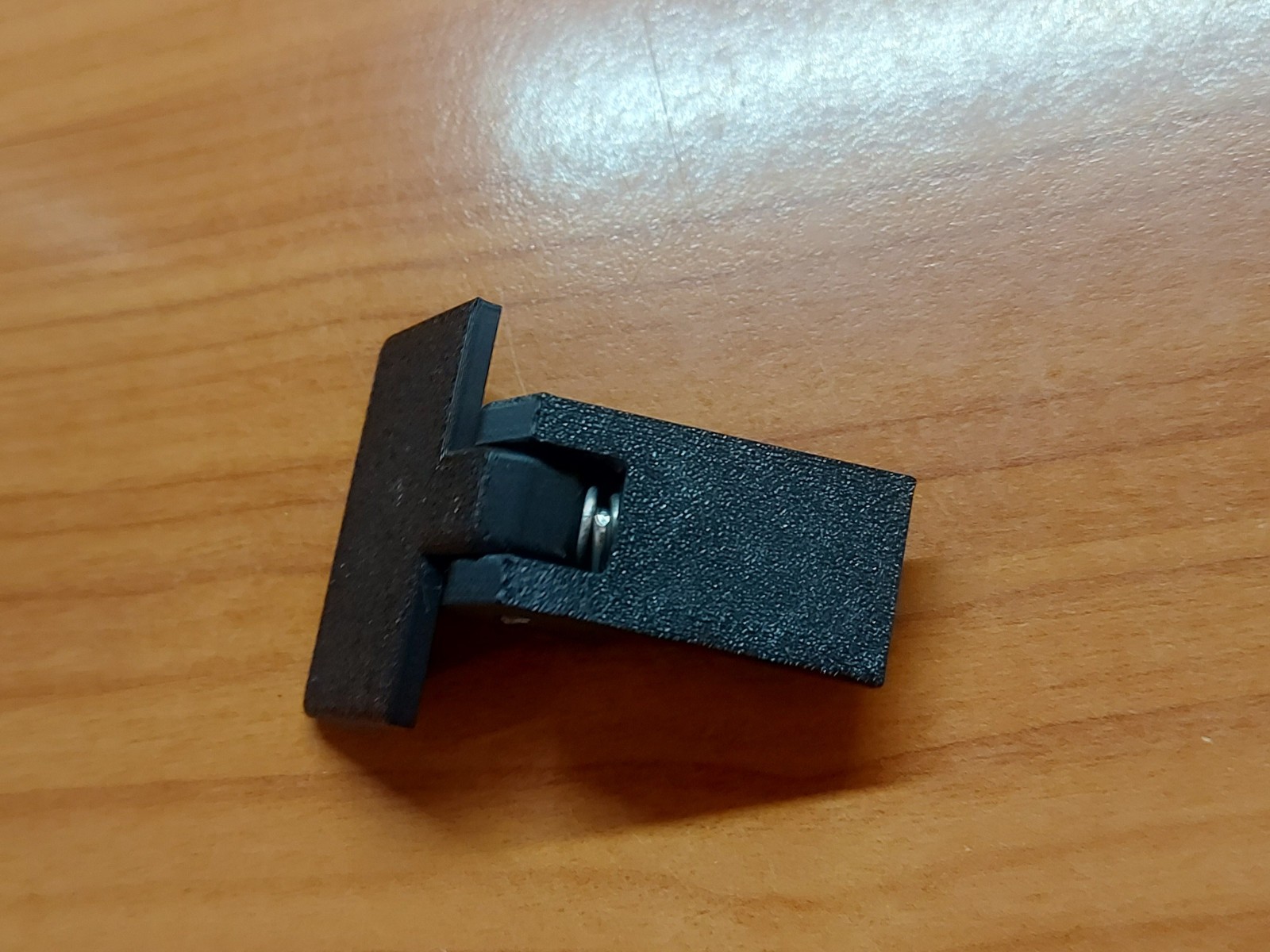 1x Turntable Dust Cover Hinge Hinges Member RELOOP RP-2000 MK3