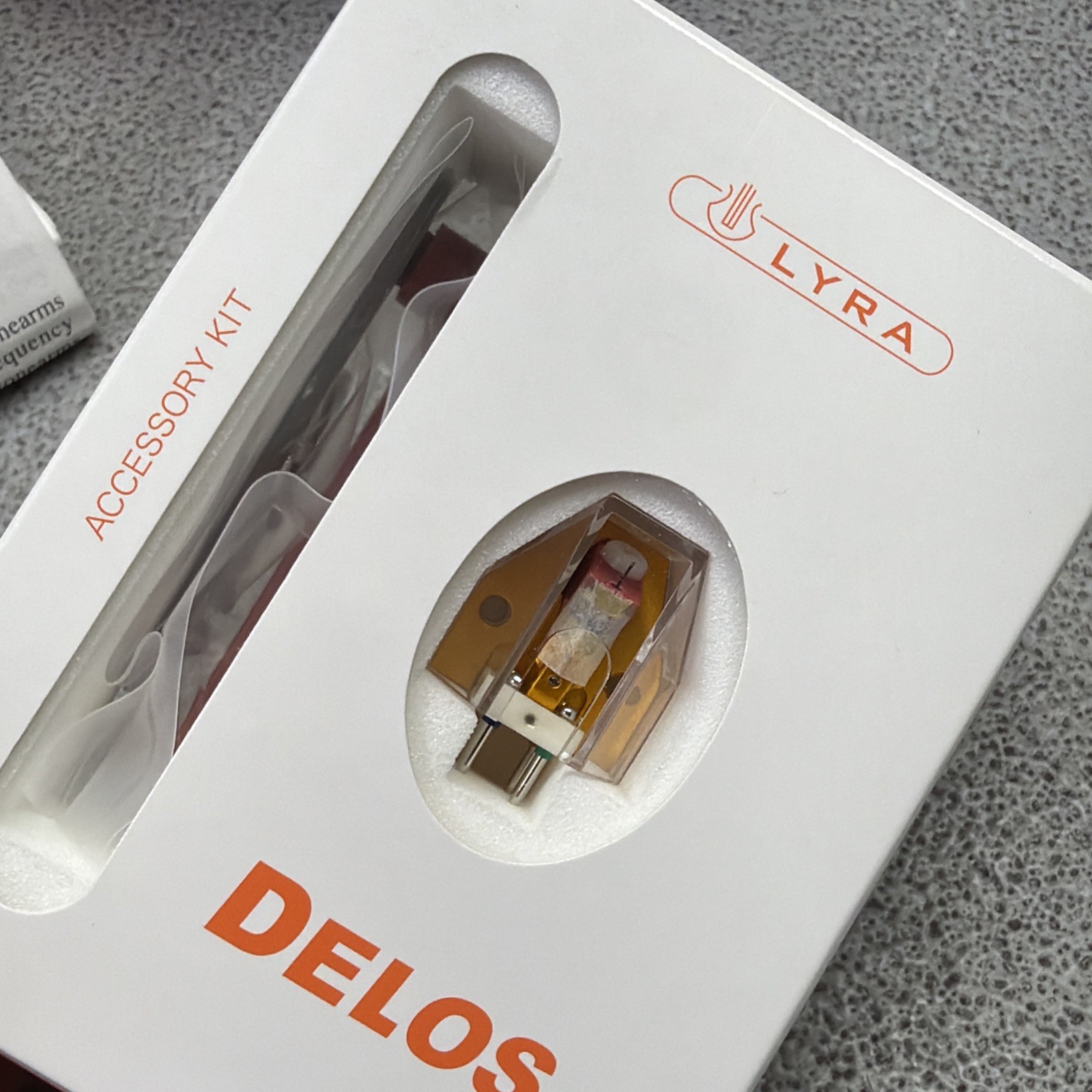 LYRA DELOS MOVING COIL PHONOGRAPH CARTRIDGE