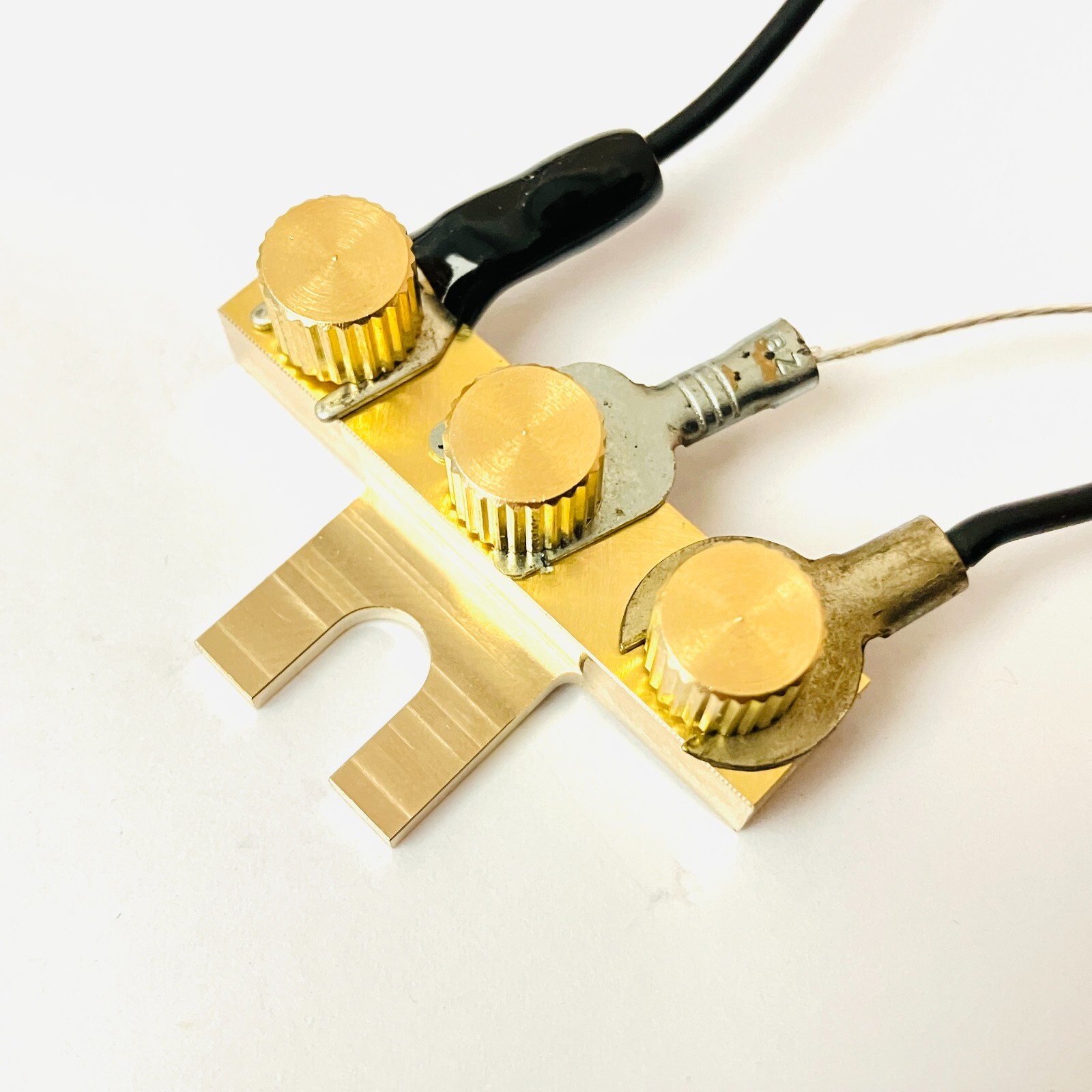 Grounding GND extension Plug-in parts for Phono Preamplifier Step-up Transformer
