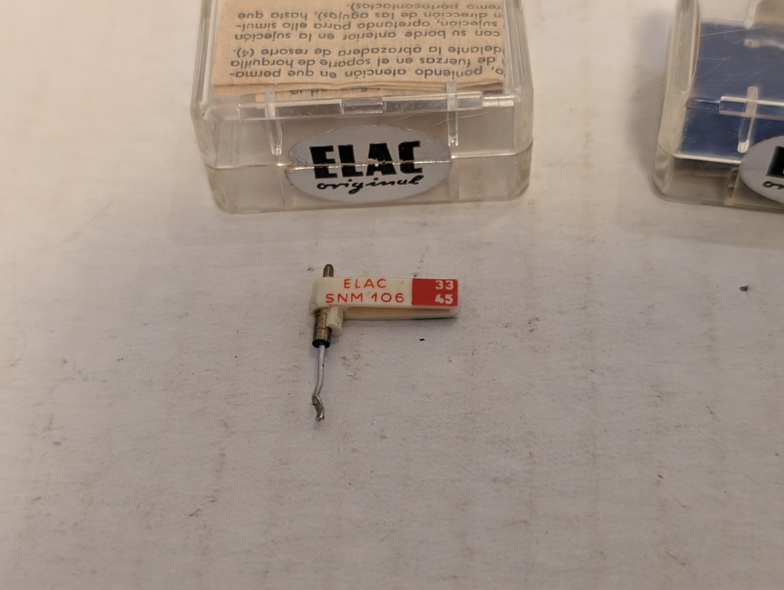 Misc Lot of Turntable Accessories ELAC KST 106 Cartridge 2 x SNM106 Stylus