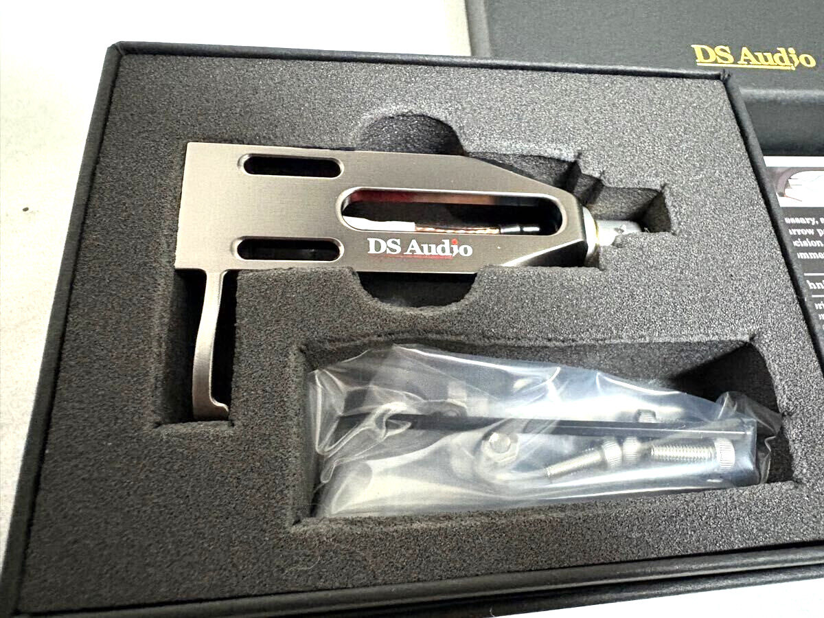 DS Audio Hs-001 Solid Head Shell Ultra Duralumin Body SHELL weight 10.5g