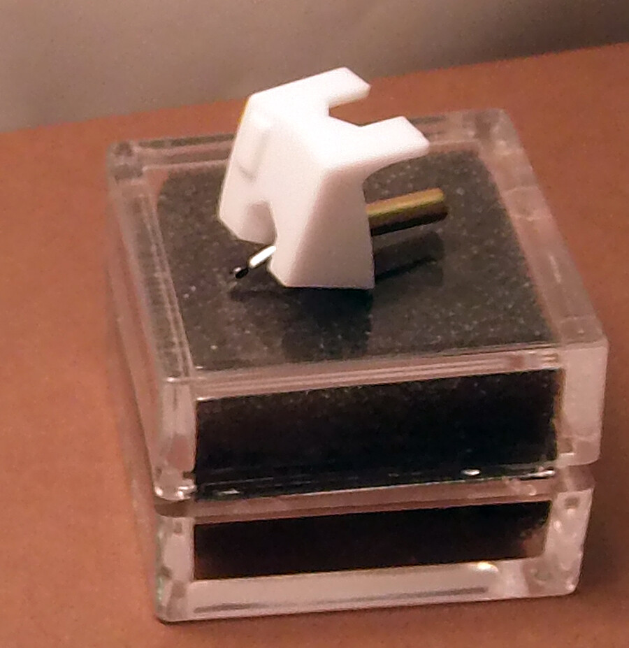 New Diamond Stylus for STANTON 500 D5100 D5107 500E 500EE D50E