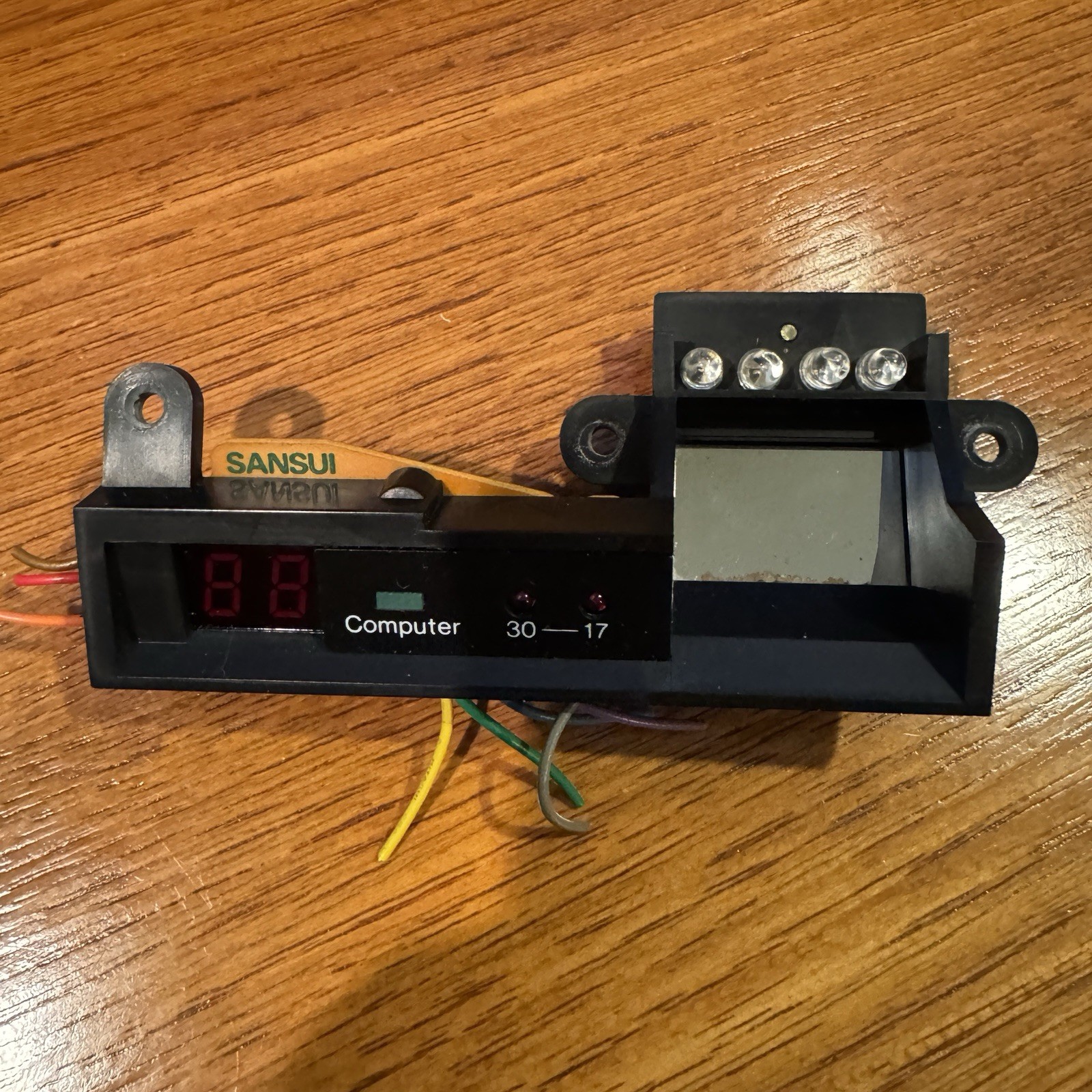 SANSUI XR-Q11 ORIGINAL STROBE AND SPEED INDICADER ASSEMBLY – VERY GOOD CONDITION