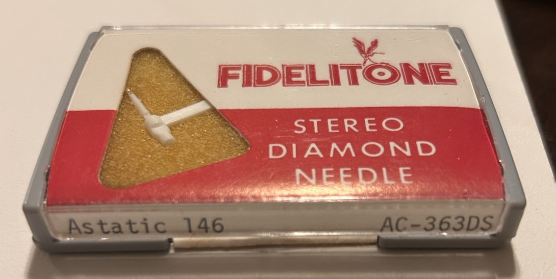NOS Fidelitone Astatic 146 / AC- 363 DS Stereo Diamond Turntable Needle