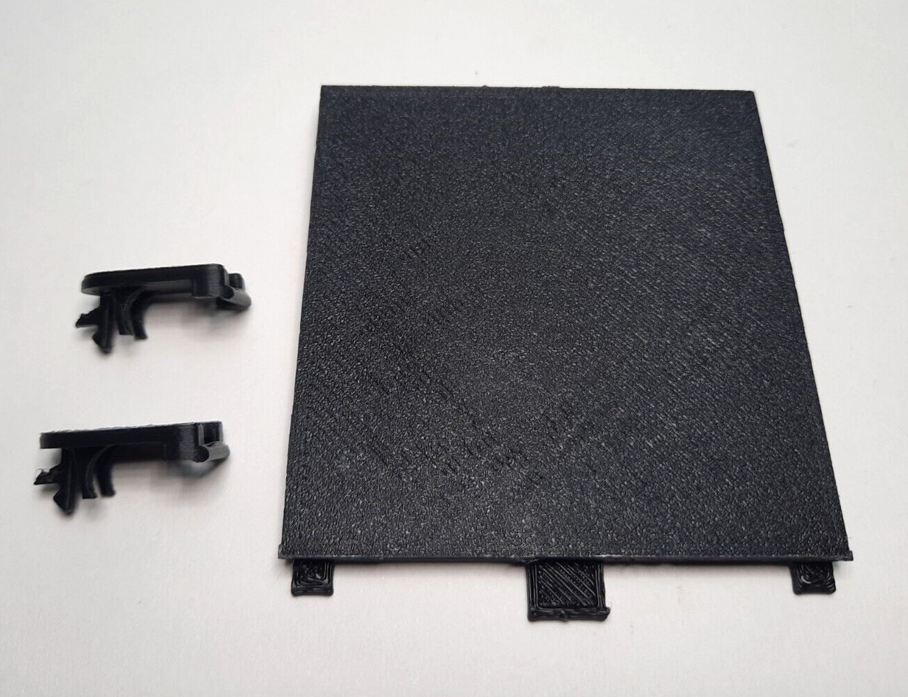 Numark PT-01 3D Printed Battery Cover and 2 Pack of Tonearm Clip