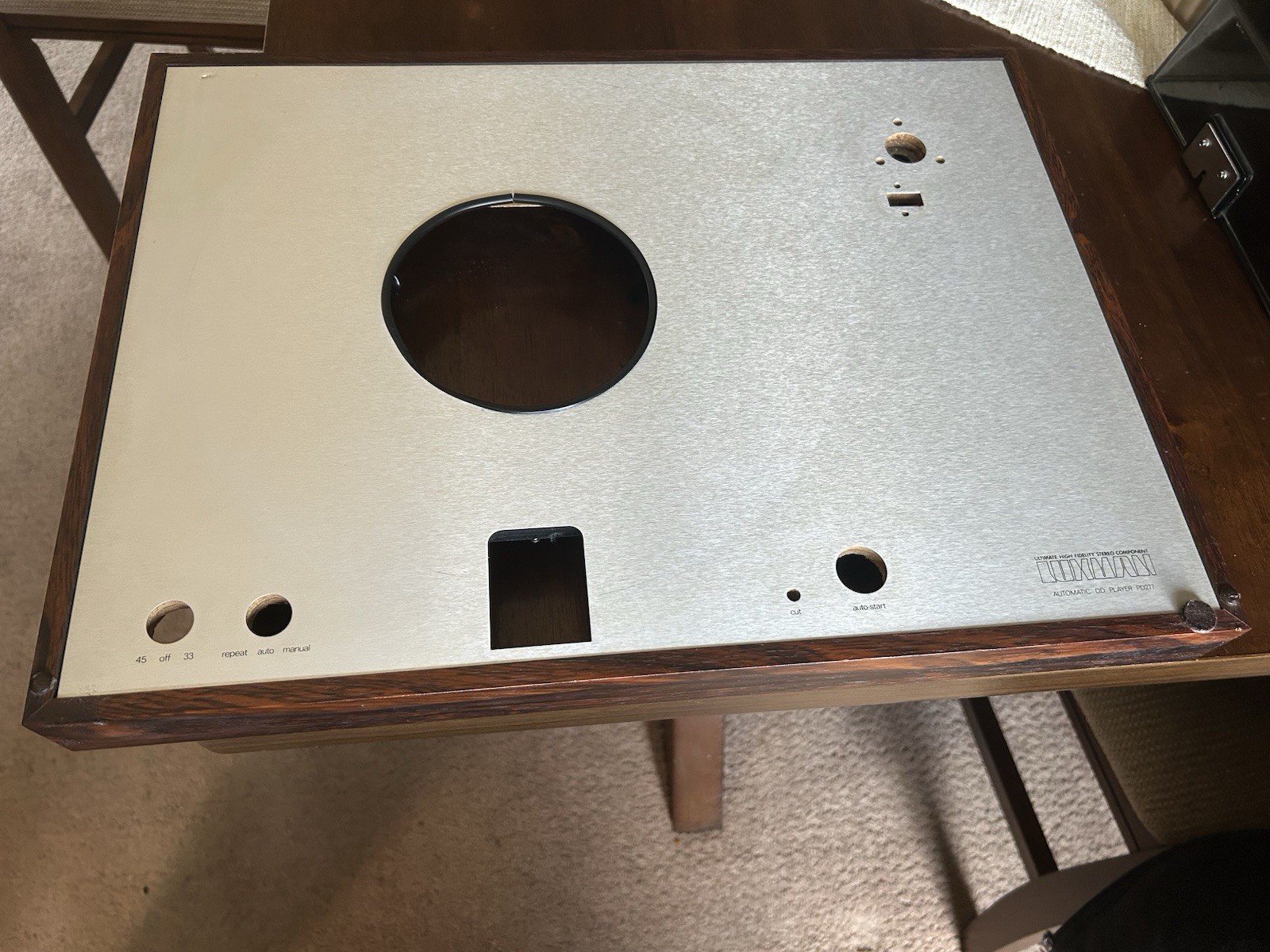 Luxman PD-277 Base Plinth And Tonearm Movement