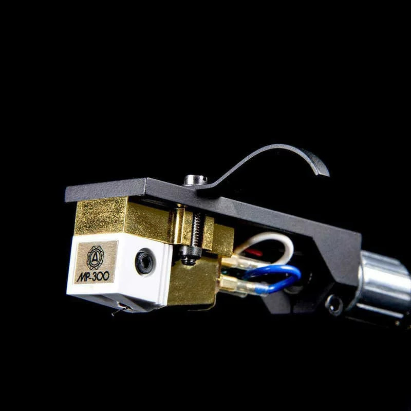 NAGAOKA MP-300H MM Phono Cartridge w Headshell Made in Japan