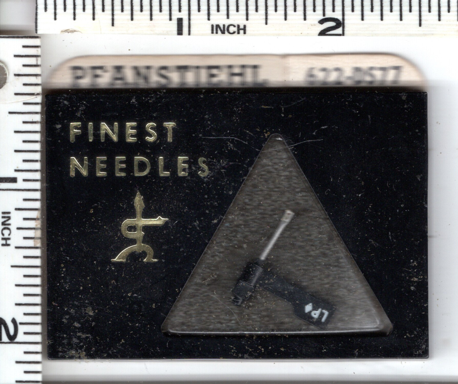 Pfanstiehl Phonograph Replacement Needle # 622-DS77 Toshiba 3CB; SC1006; P-52
