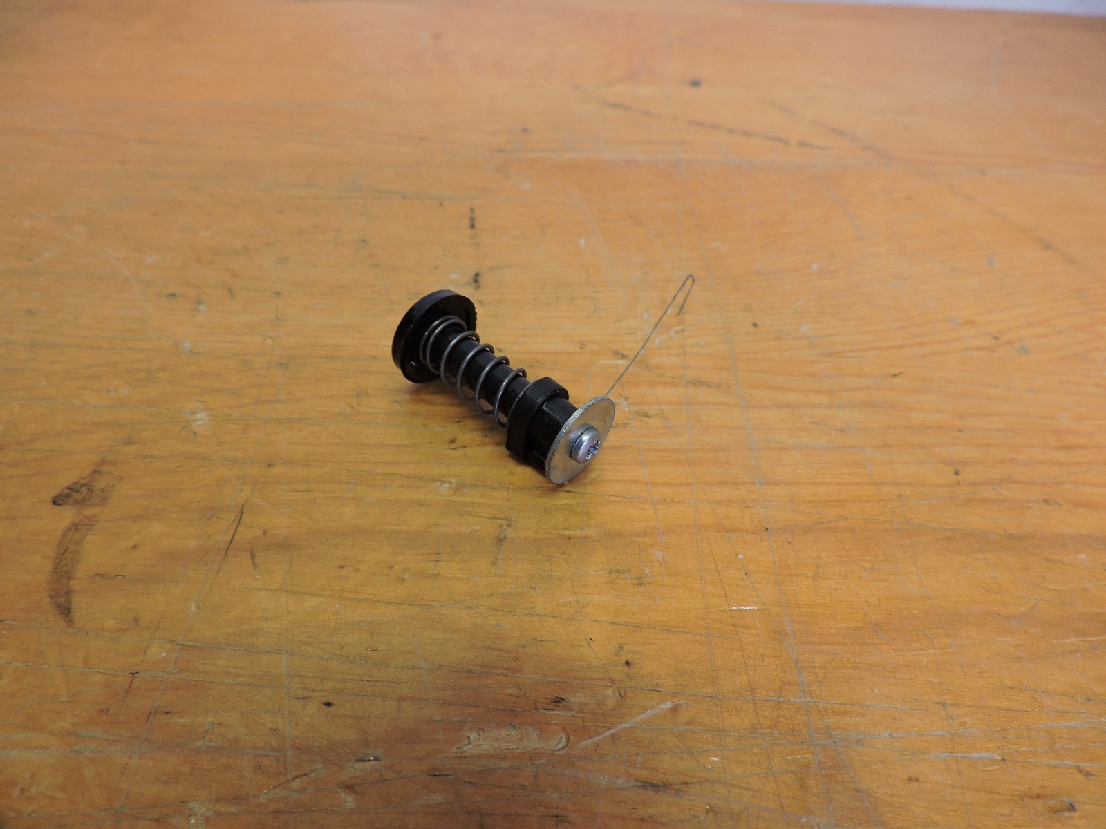 BSR Turntable Part – Model C141 – Anti Skate knob and spring