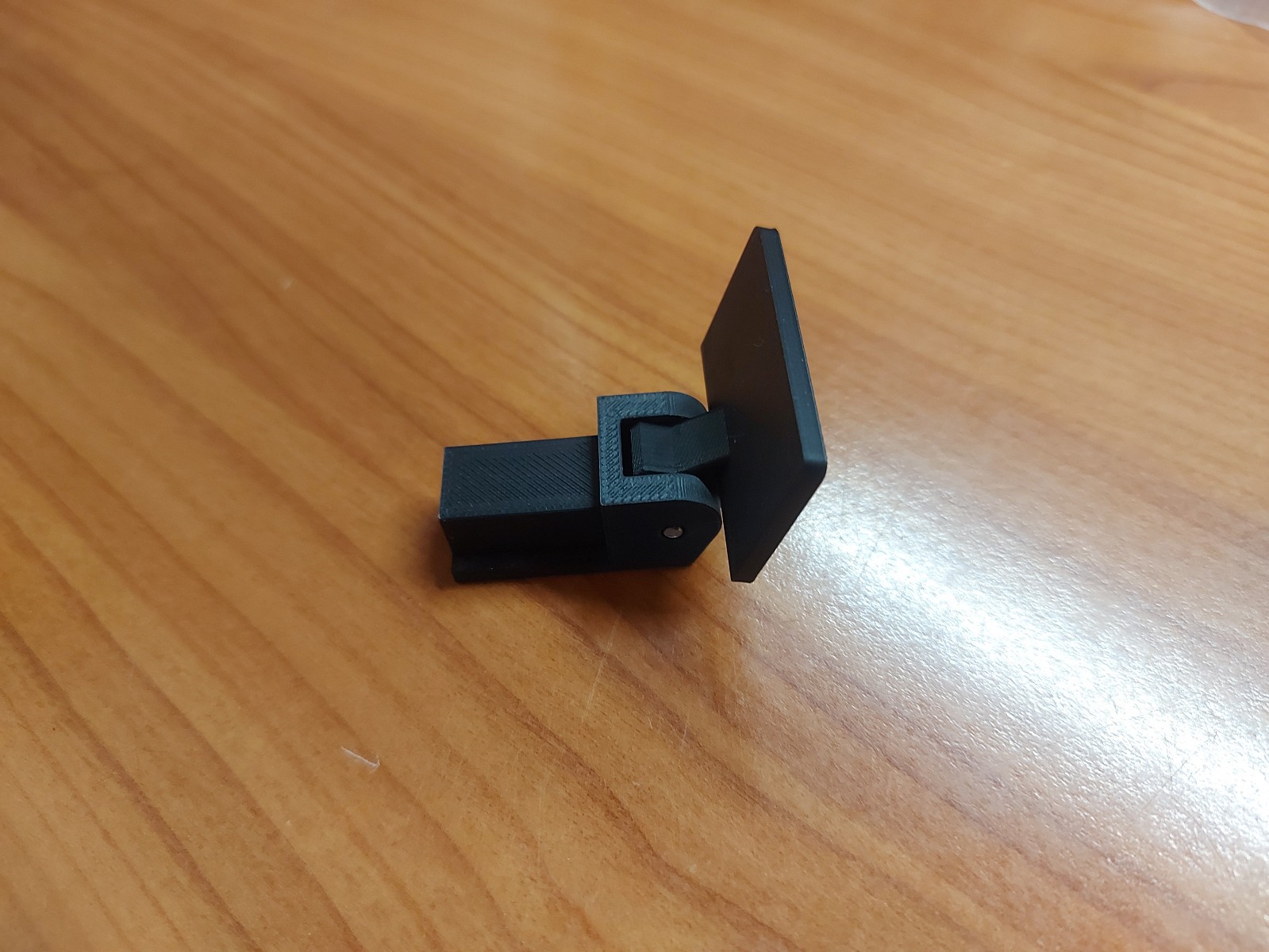 1x Turntable Dust Cover Hinge Hinges Member RELOOP RP-2000 MK3