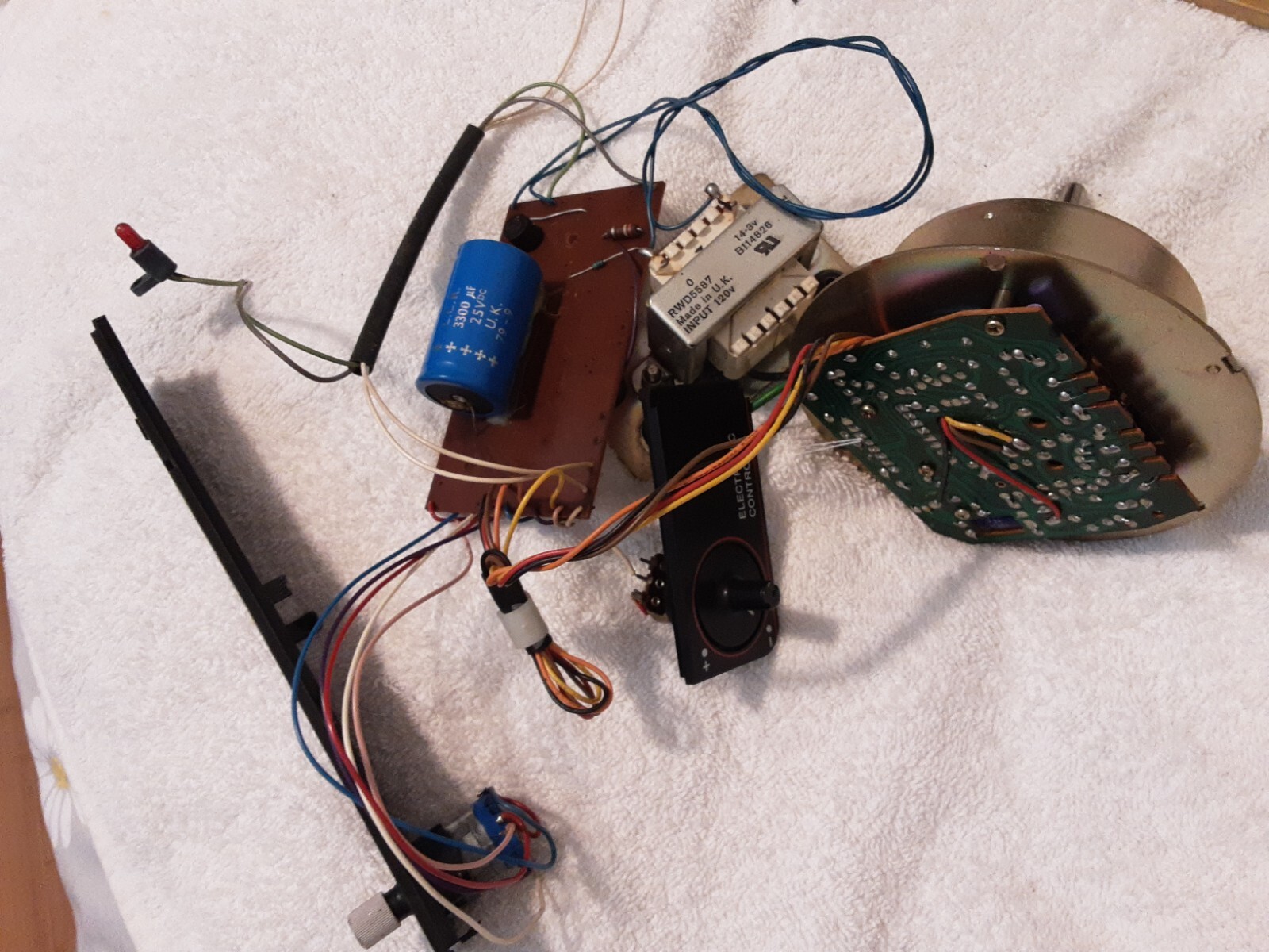 Motor Pitch Control 33. 45RMS