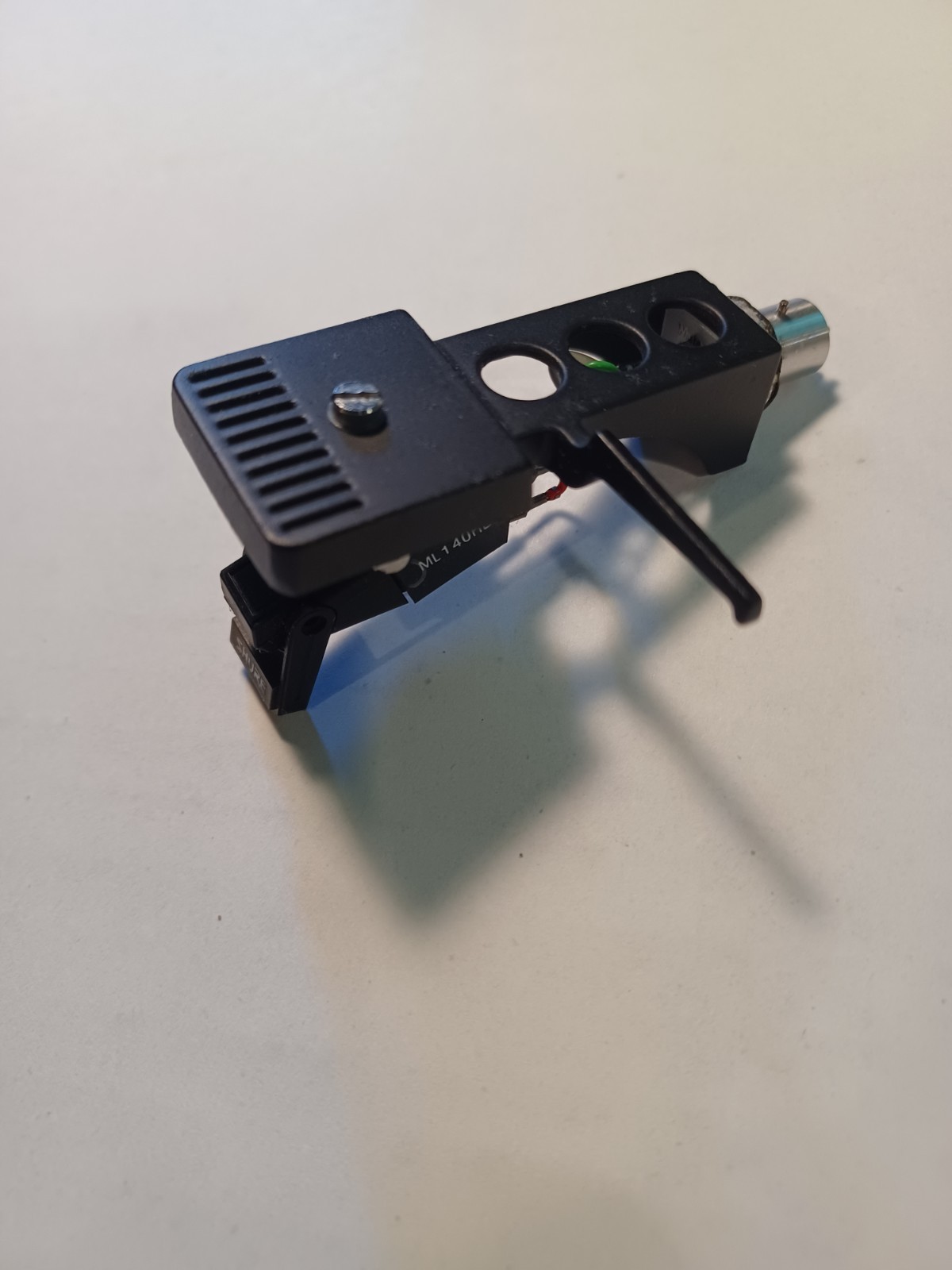 Technics SH-98 Genuine Head Shell w/ Wires P-mount Bracket Shure ML140HE