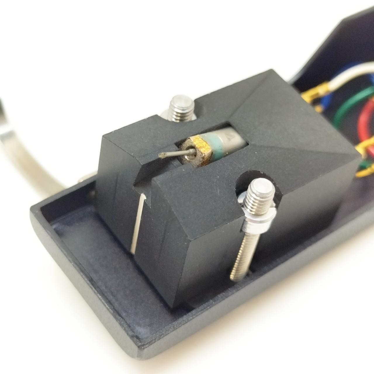 Denon DL-103 MC Moving Coil Phono Cartridge with Headshell and Case Tested Works
