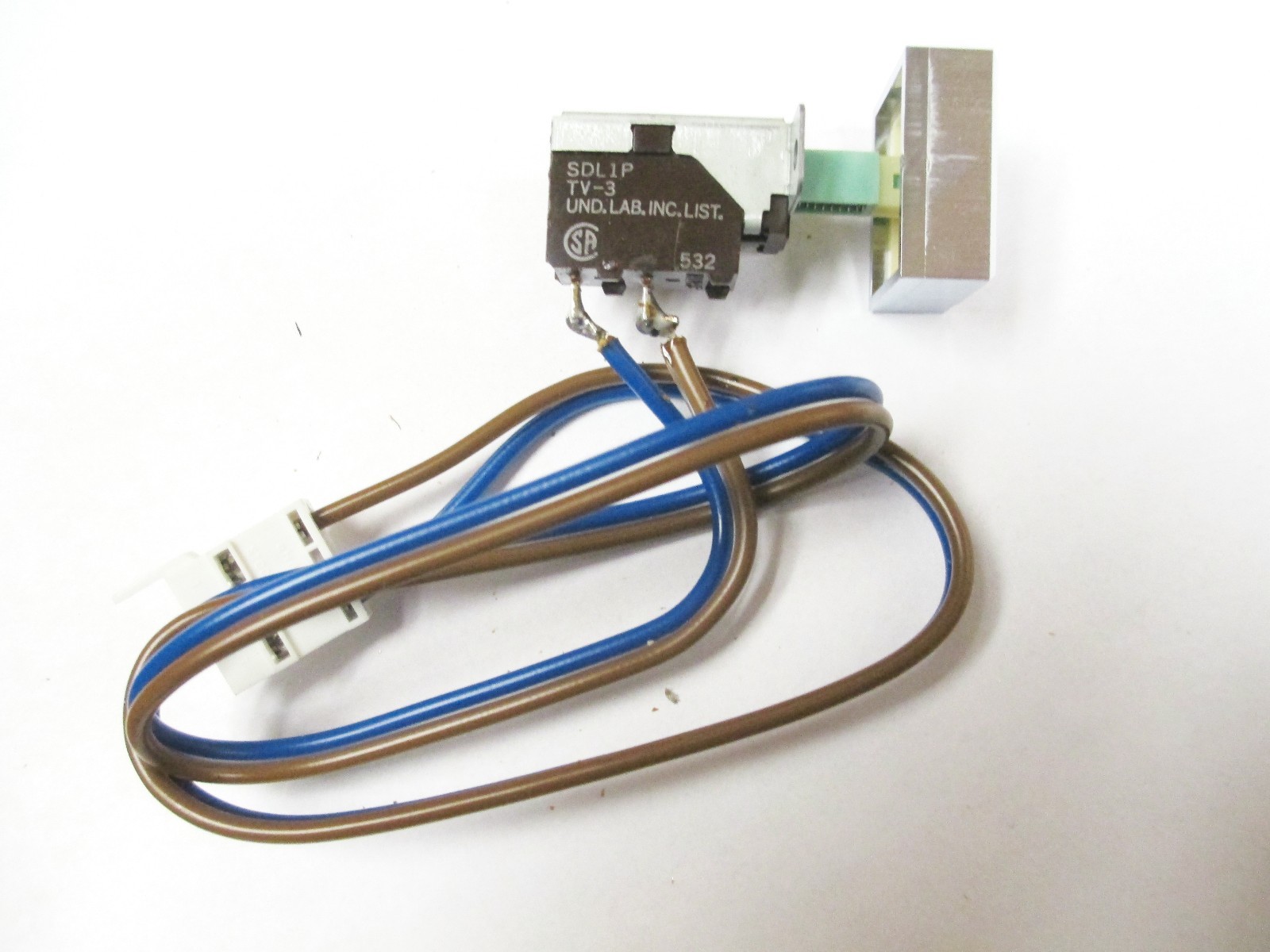 DUAL 5000 TURNTABLE POWER SWITCH PART WITH HARNESS, PLUG, KNOB.