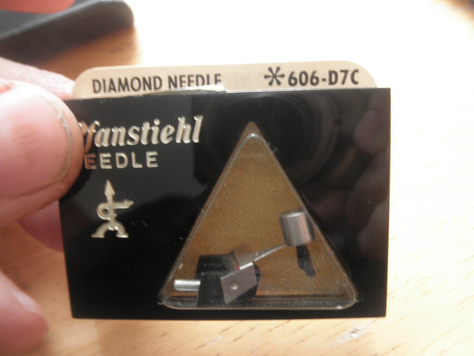 Pfanstiehl Diamond Record Needle NOS 606-D7C Replaces: Pickering 4507-AC D-100