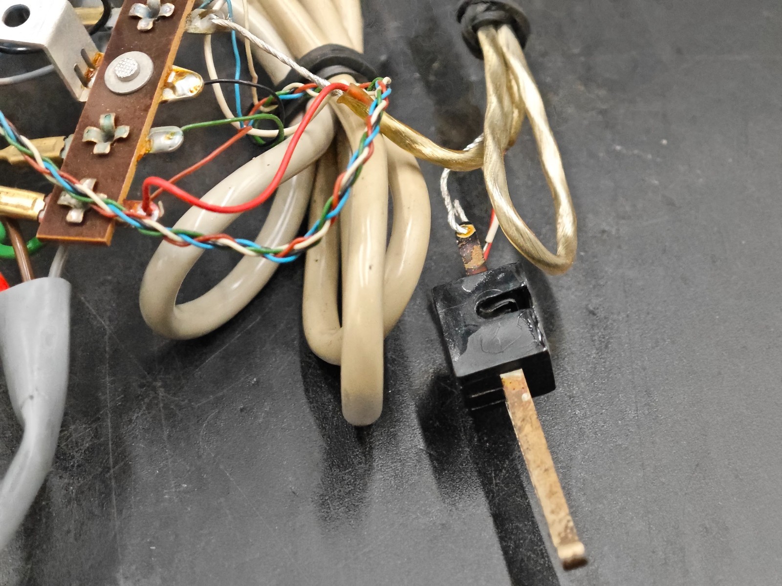 DUX 8535/33P Turntable Motor – Used Working