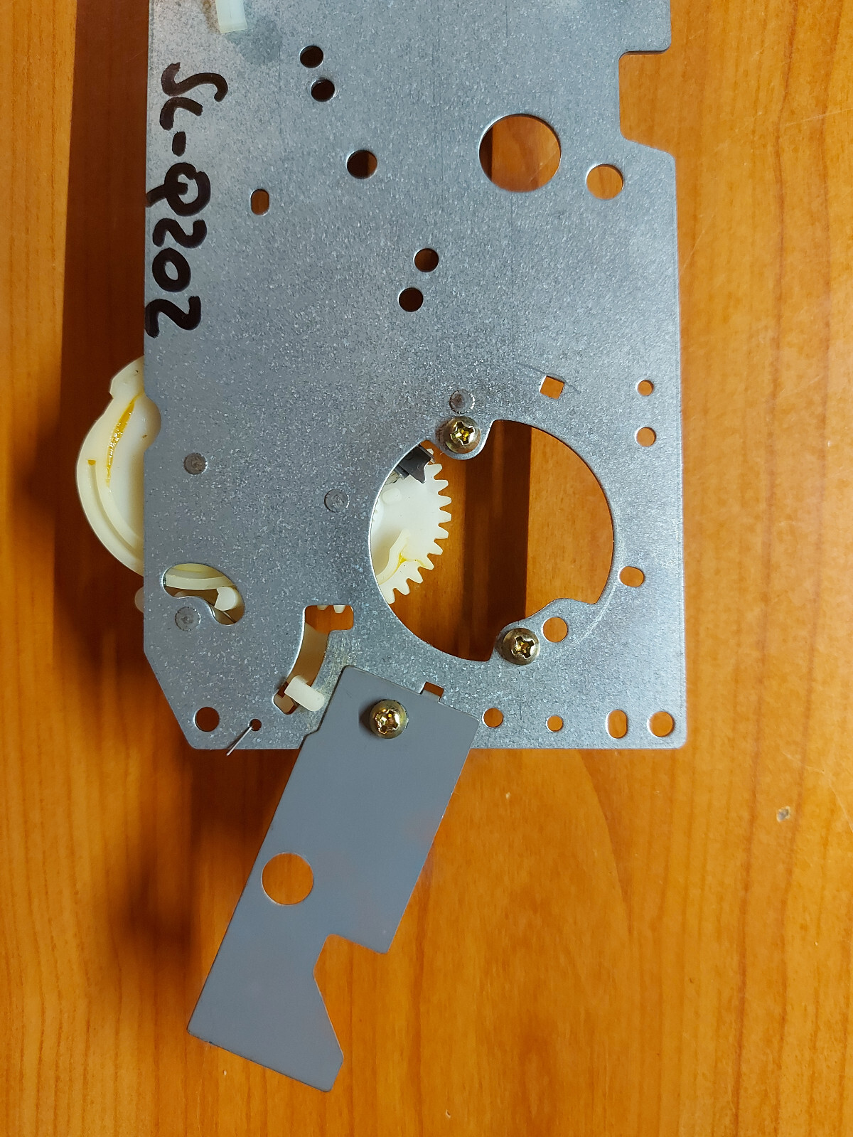 TECHNICS SL-Q202 Main Automatic Mechanism Plate Gear SFUKQ22N01E Meccanica