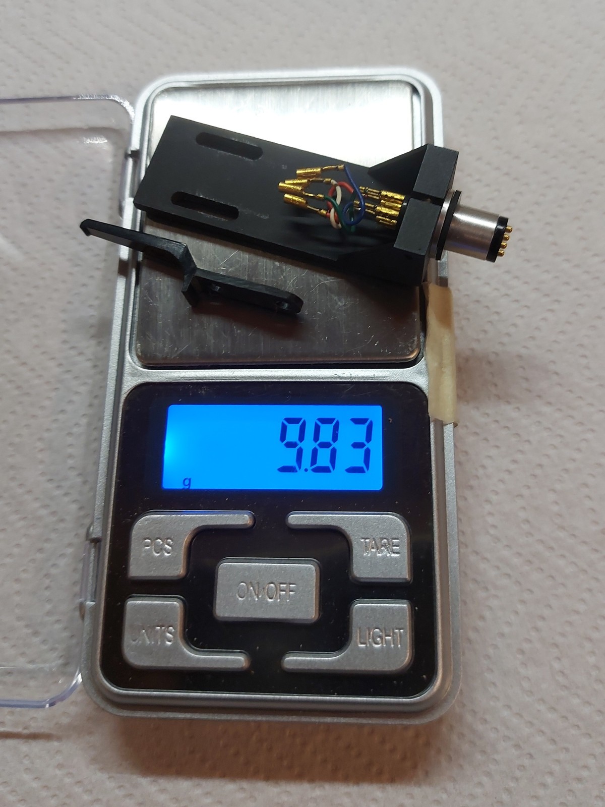 PIEZO – CARBON FIBER SHELL – ADJUSTABLE AZIMUTH – GOLD PINS – 10.43g – TOP