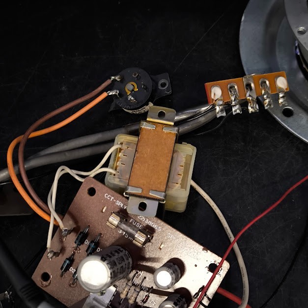 Toshiba SR-355 Turntable Motor – Working