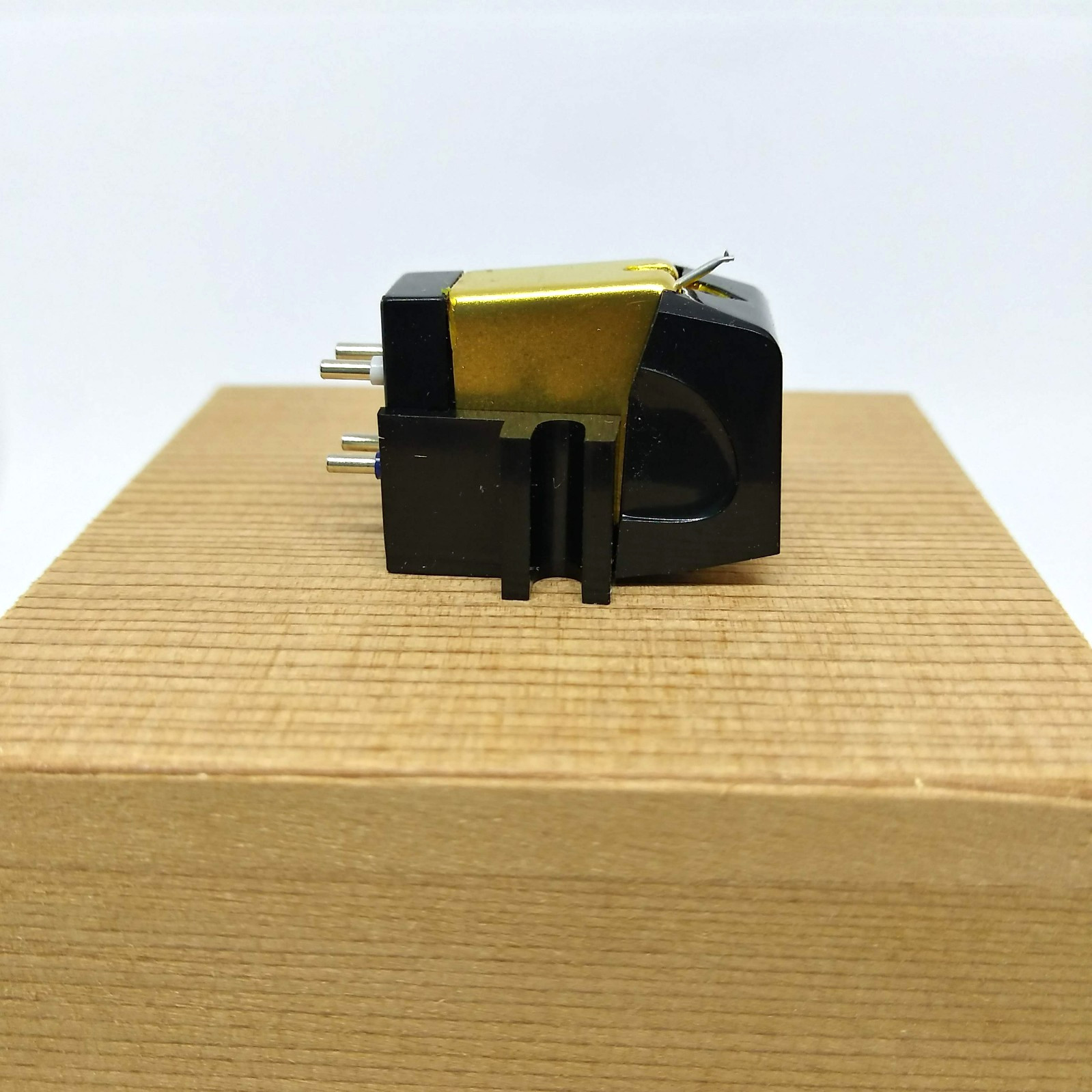 Sumiko Pearl MM Cartridge in Elliptical Stylus , Made in Japan