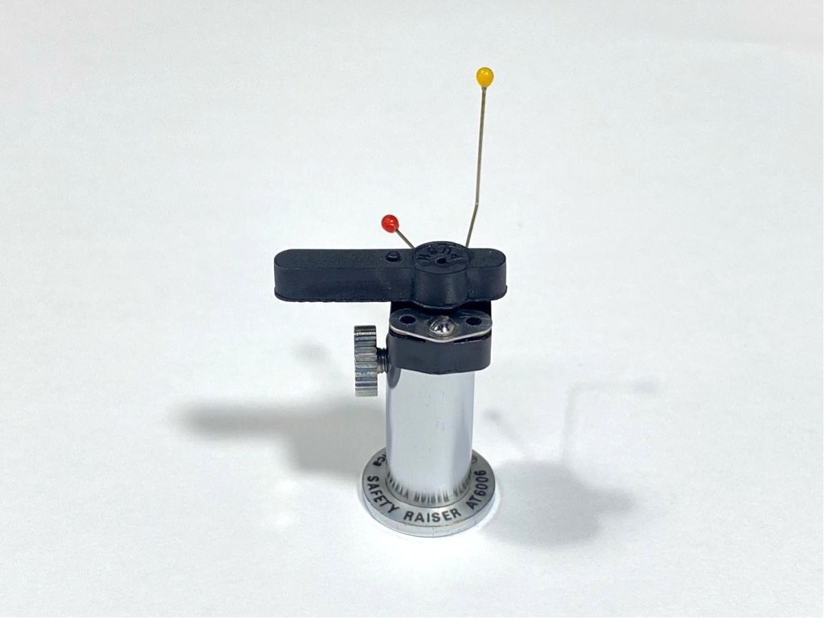Audio-Technica AT6006 SAFETY RAISER Arm Lifter Tested and in good condition.