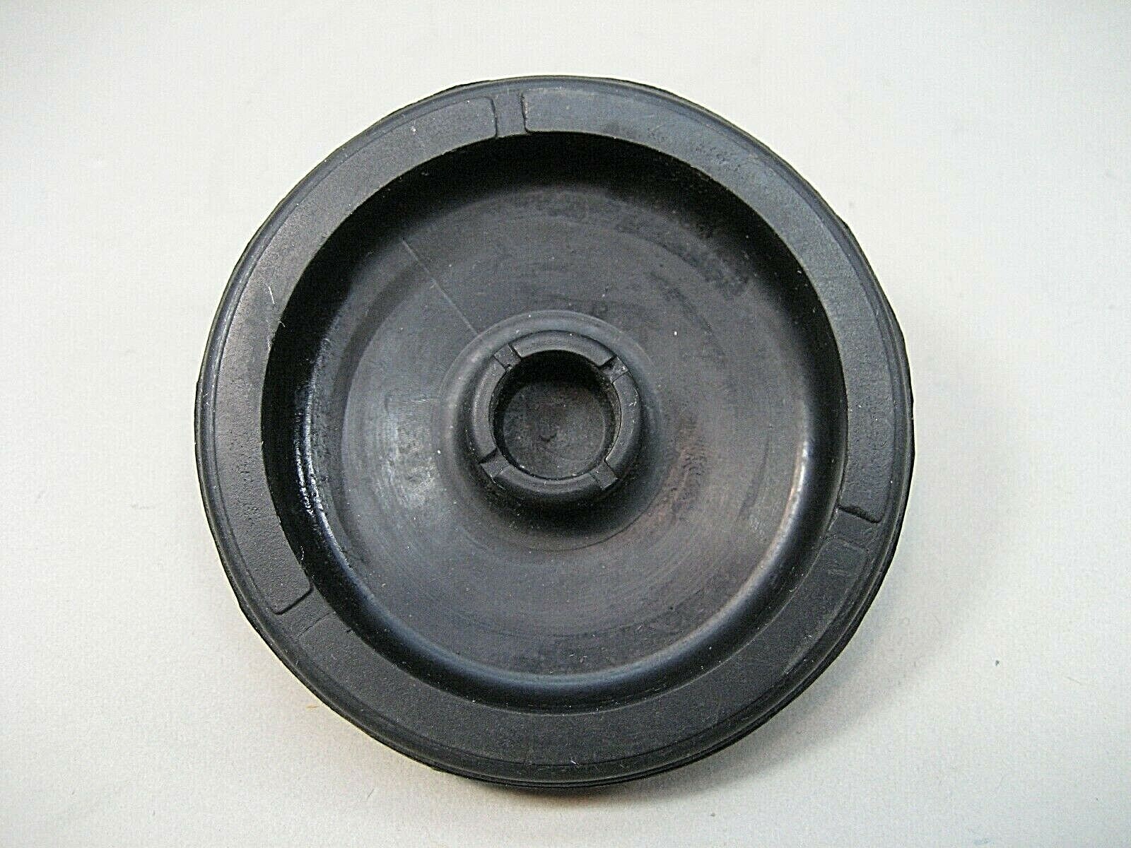 Ion ITTUSB ~ Repair Part ~ Single (1) Rubber Isolation Foot