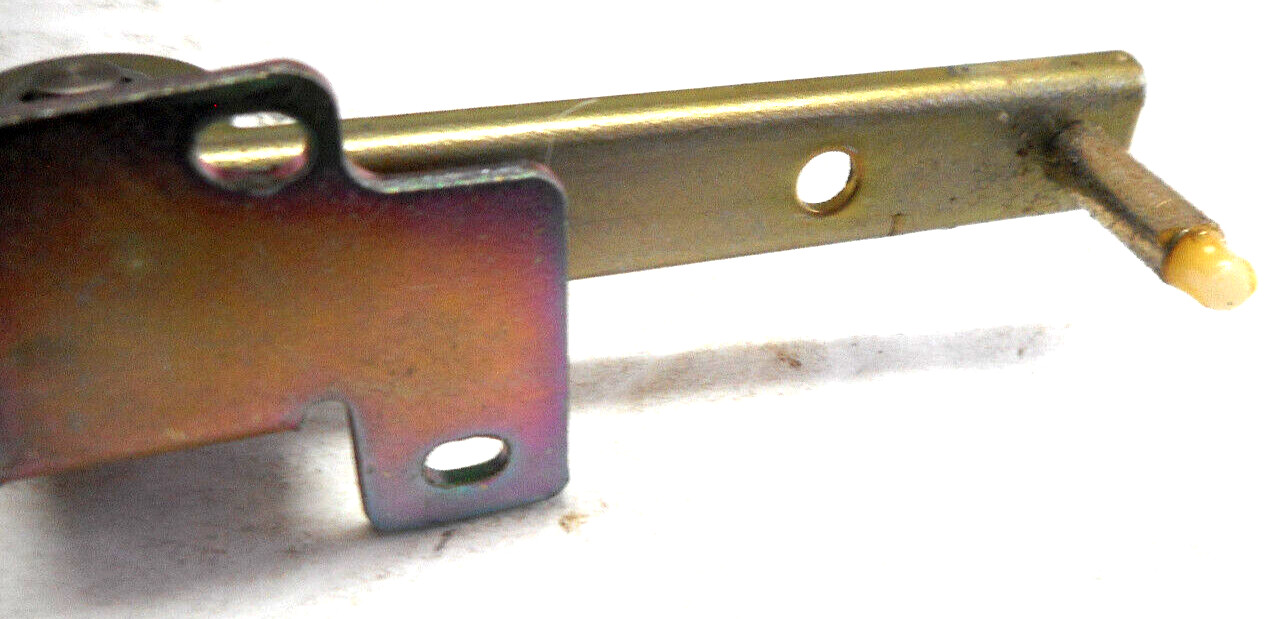 ROTEL RP-2500 TURNTABLE – MAIN LEVER – PARTING OUT