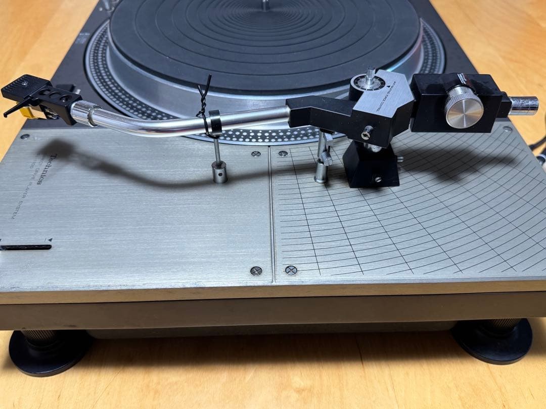 Technics SL-1100 Direct Drive Player Turntable Made in Japan Tasted Black silver