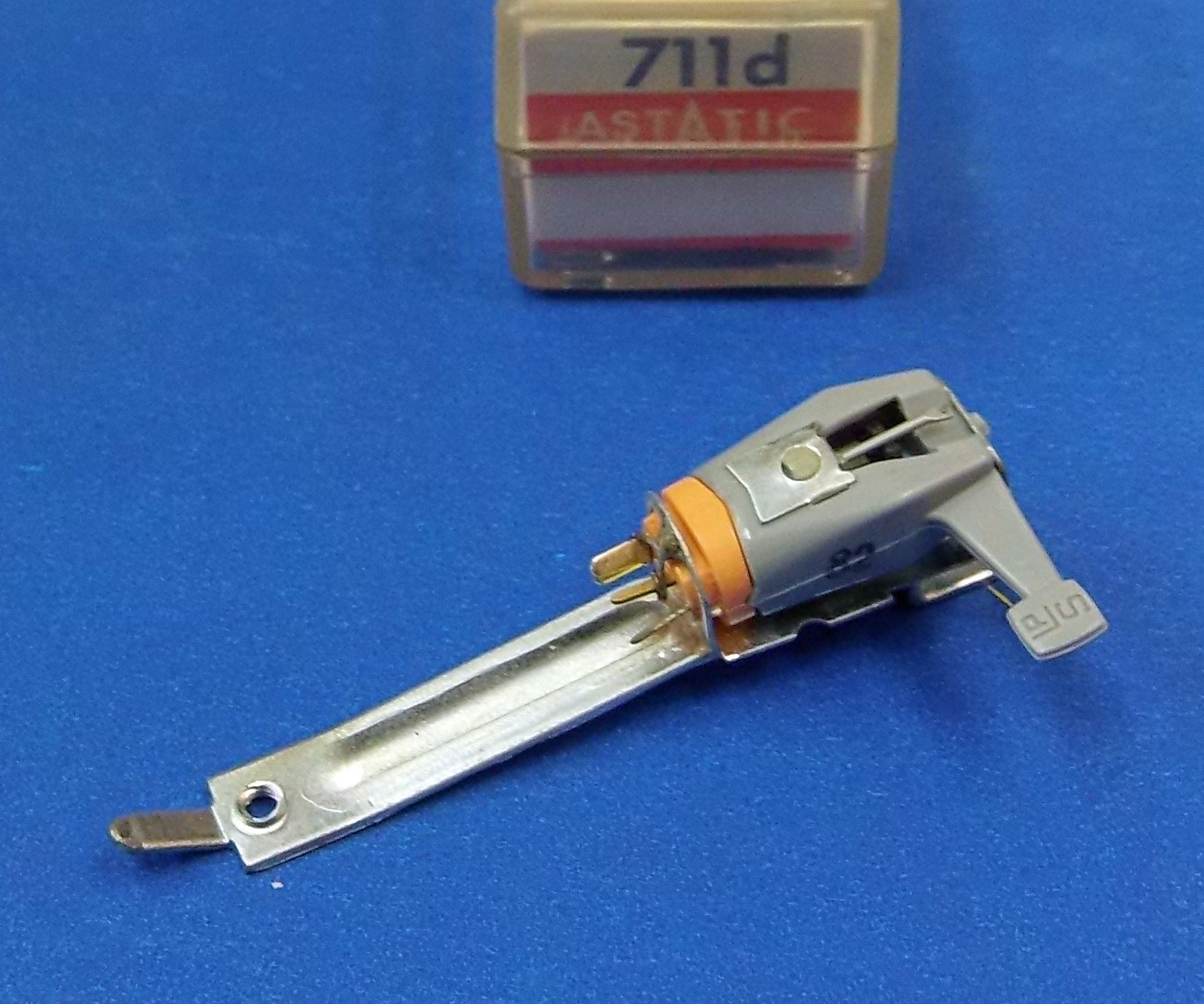 NOS PHONOGRAPH NEEDLE CARTRIDGE MAGNAVOX 560275-1 560275-2, 3, 4 EUPHONICS U-4