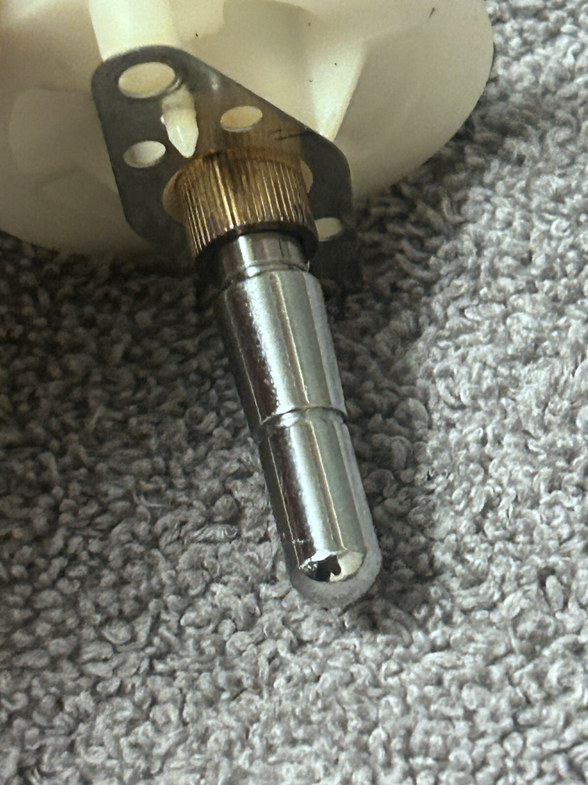 Technics SL-B300 Turntable SPINDLE, Original OEM Part