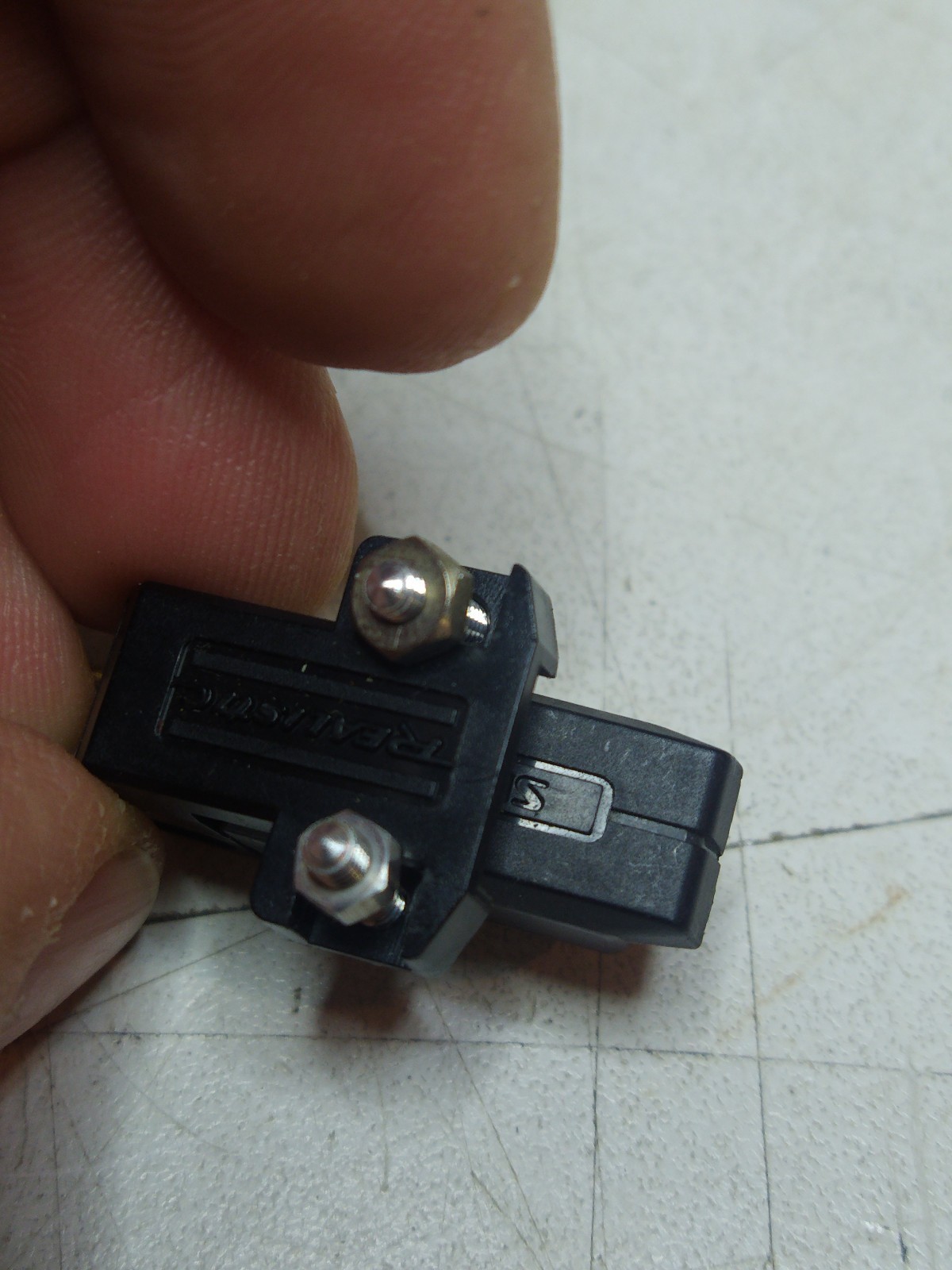 Shure DyneTech 800E phono cartridge, p-mount w/adapter