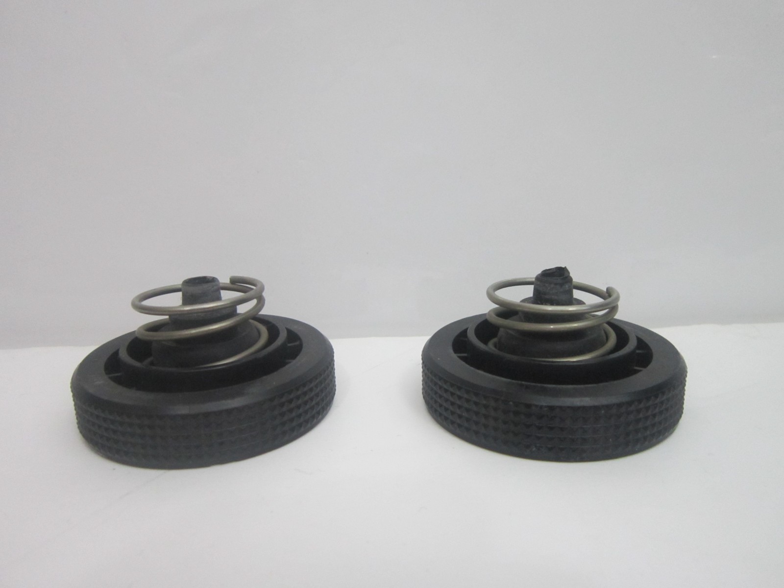 Lot of 4 Technics For SL-D1 D2 D3 D33 Q2 Turntable Foot Feet Turntable w Screws