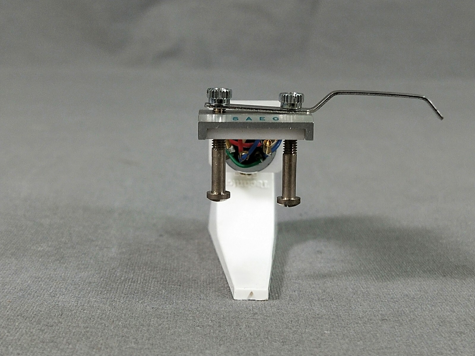 SAEC ULS-3X Ceramic Headshell In Excellent Condition