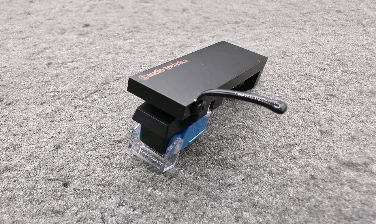 Audio-Technica VMN10CB Cartridge With Audio-technica Mg 10 Headshell. (Unused)
