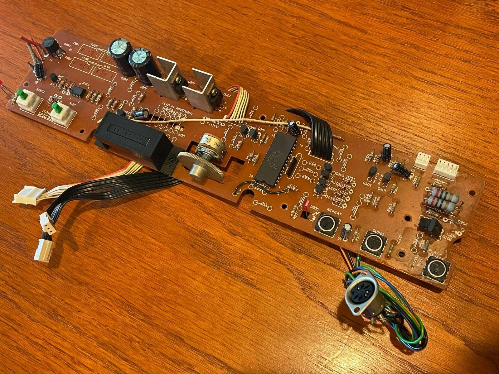 Onkyo CP-1027F Turntable Parts – Main Circuit Board