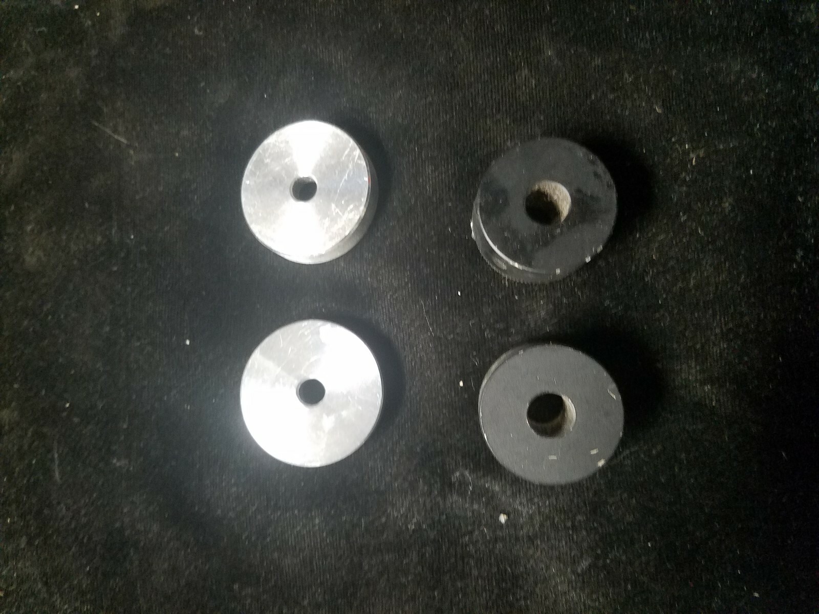 2 Unbranded 3 Ounce Turntable Balancing Weights 1-1/4″ Diameter