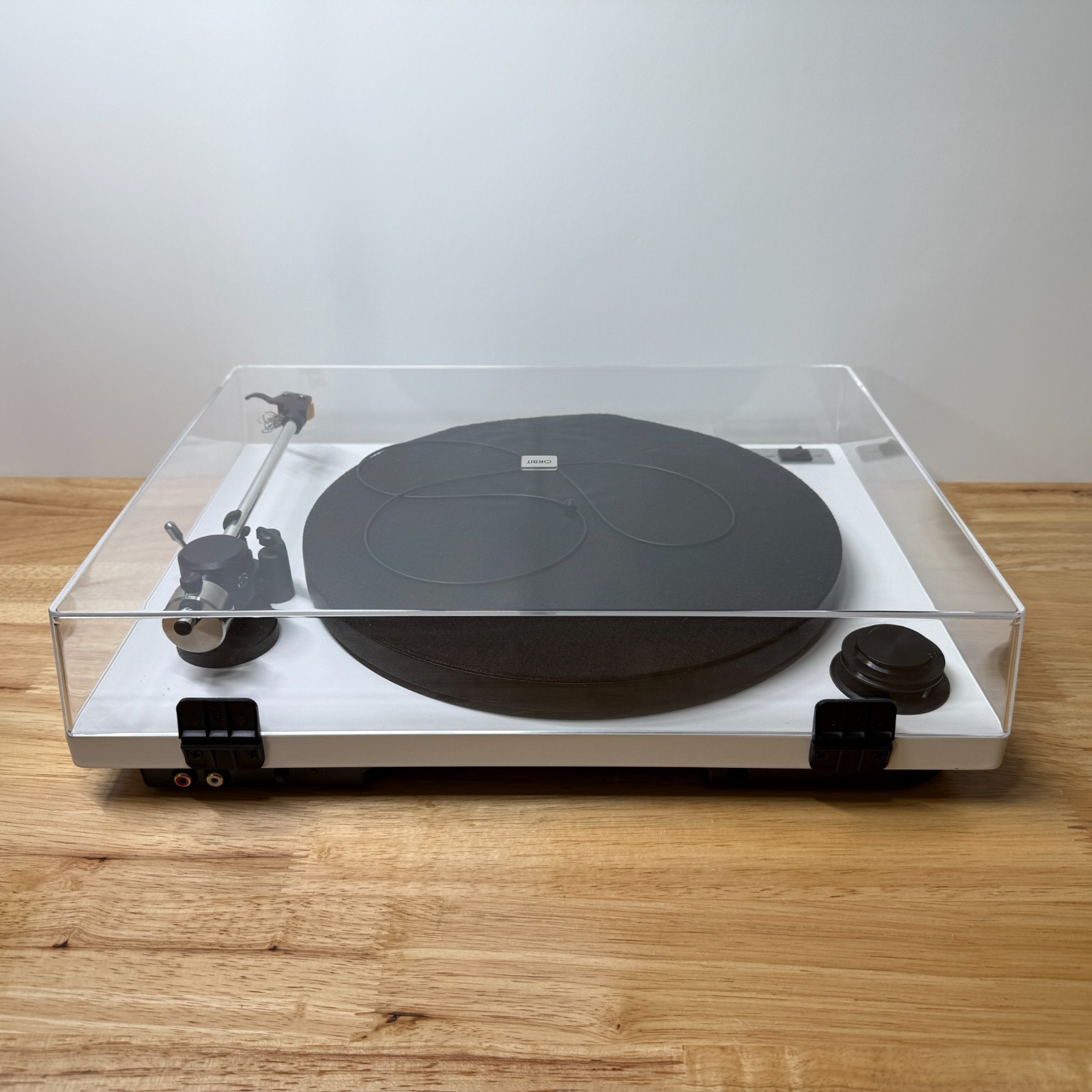 U-Turn Audio Orbit Belt Drive Turntable White With Dust Cover For Parts