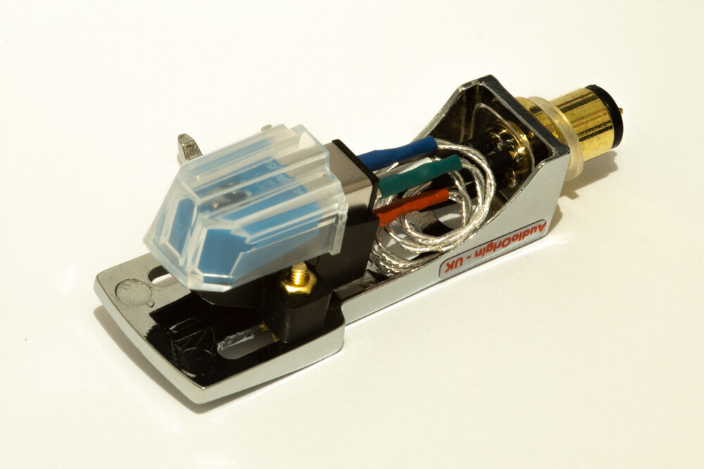 Headshell, cartridge, stylus for JVC Nivico 5240B, QL-50, GL 500, CH