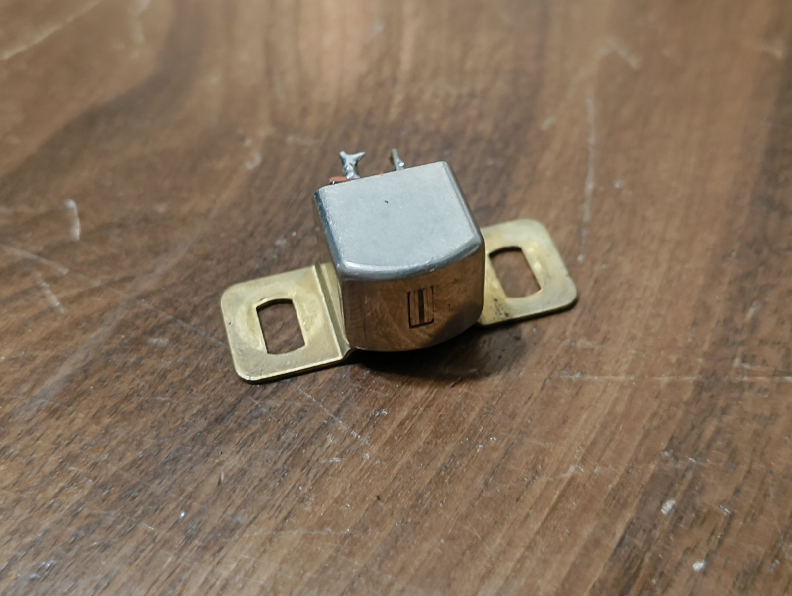 Denon DP-32F Turntable Speed Control Magnetic Head Used