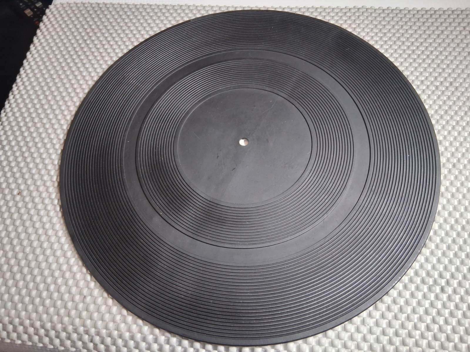 OEM HARD Rubber Mat ONLY from/for Pioneer PL-200 Turntable *Please READ*