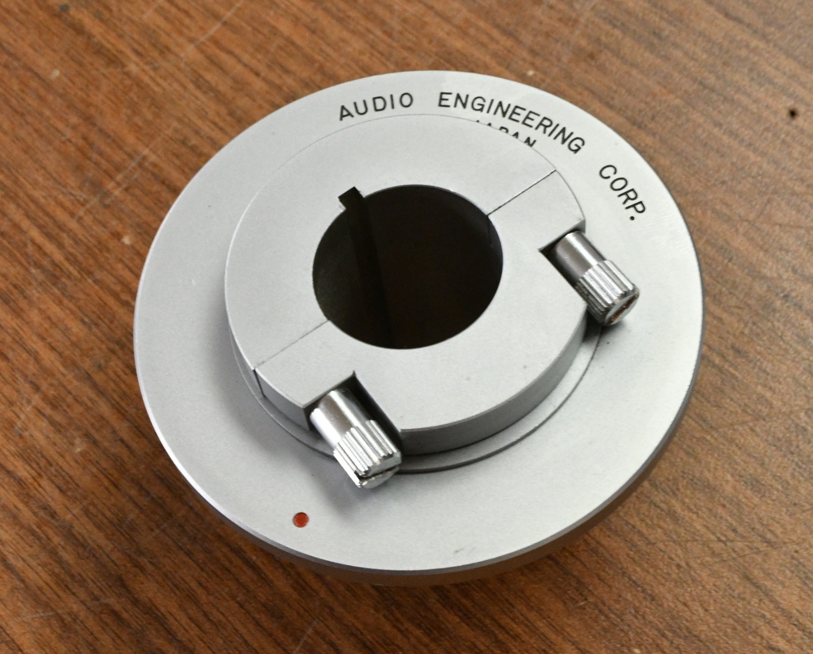 SAEC WE-506/30 tonearm armbase * VG+