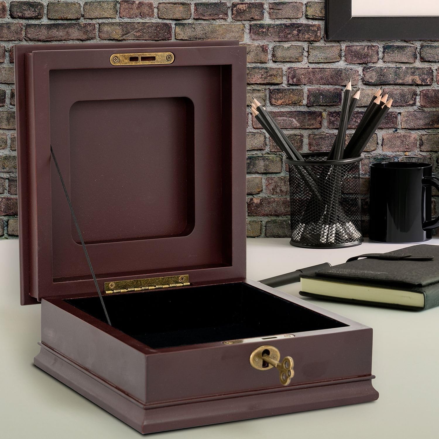Allied Frame US Marine Corps Medallion Desktop Box 8″ x x 4″,