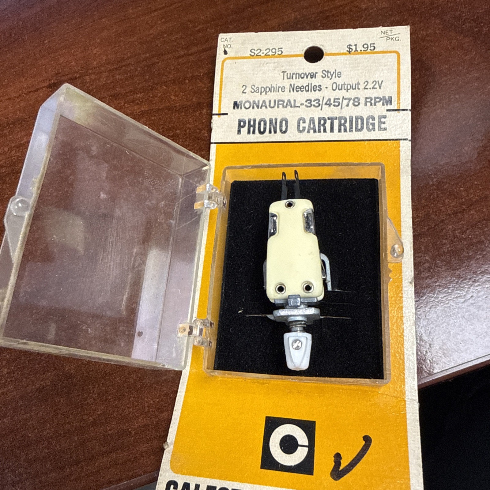 Calectro 2 Sapphire Needles Output 2.2V Phono Cartridge Turnover Style Stereo