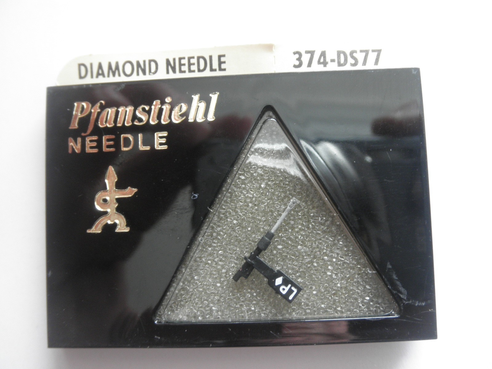 Pfanstiehl Diamond Needle NOS 374-DS77 Replaces: Electro-Voice 2634DS
