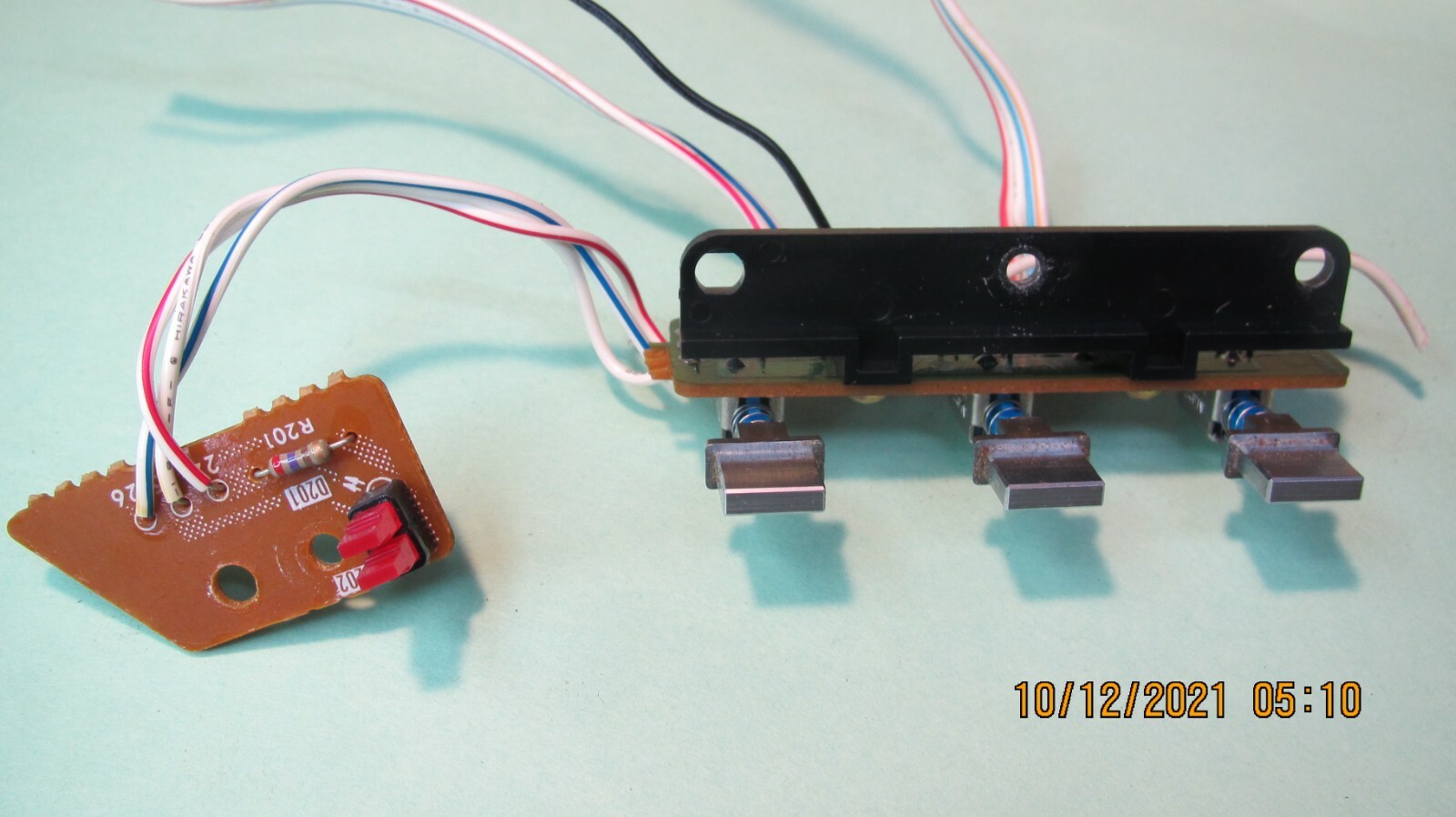 Sony PS-LX33 – 3 Button Switch Assembly Speed, Repeat, Size – w LED