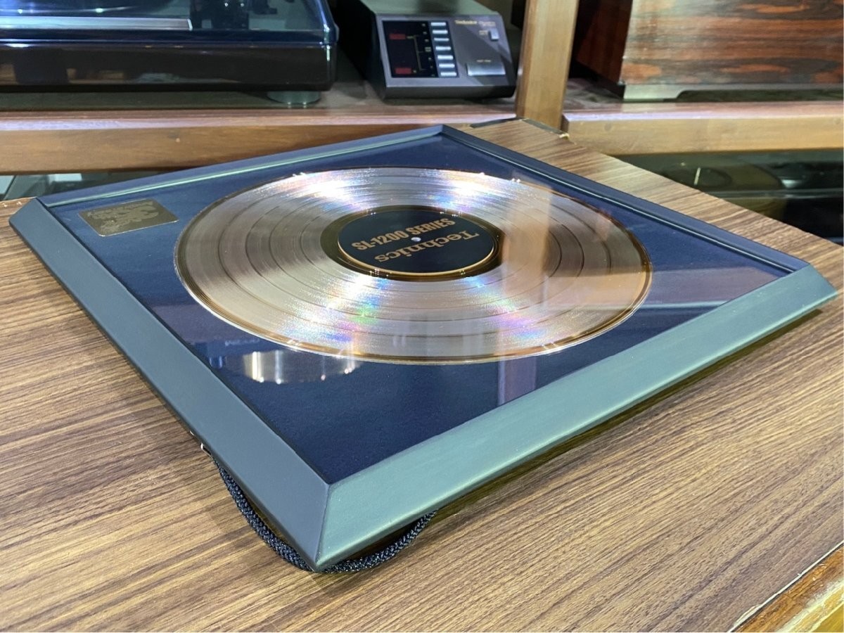 Technics SL-1200 35th Gold Disc Anniversary Edition With Booklet Original BoRare