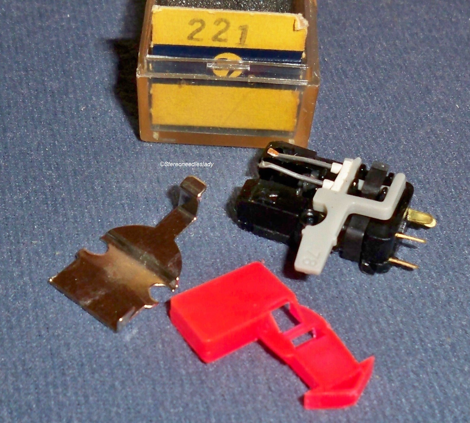 UNIVERSAL CARTRIDGE NEEDLE Electro-Voice EV 221 for Euphonics U-8