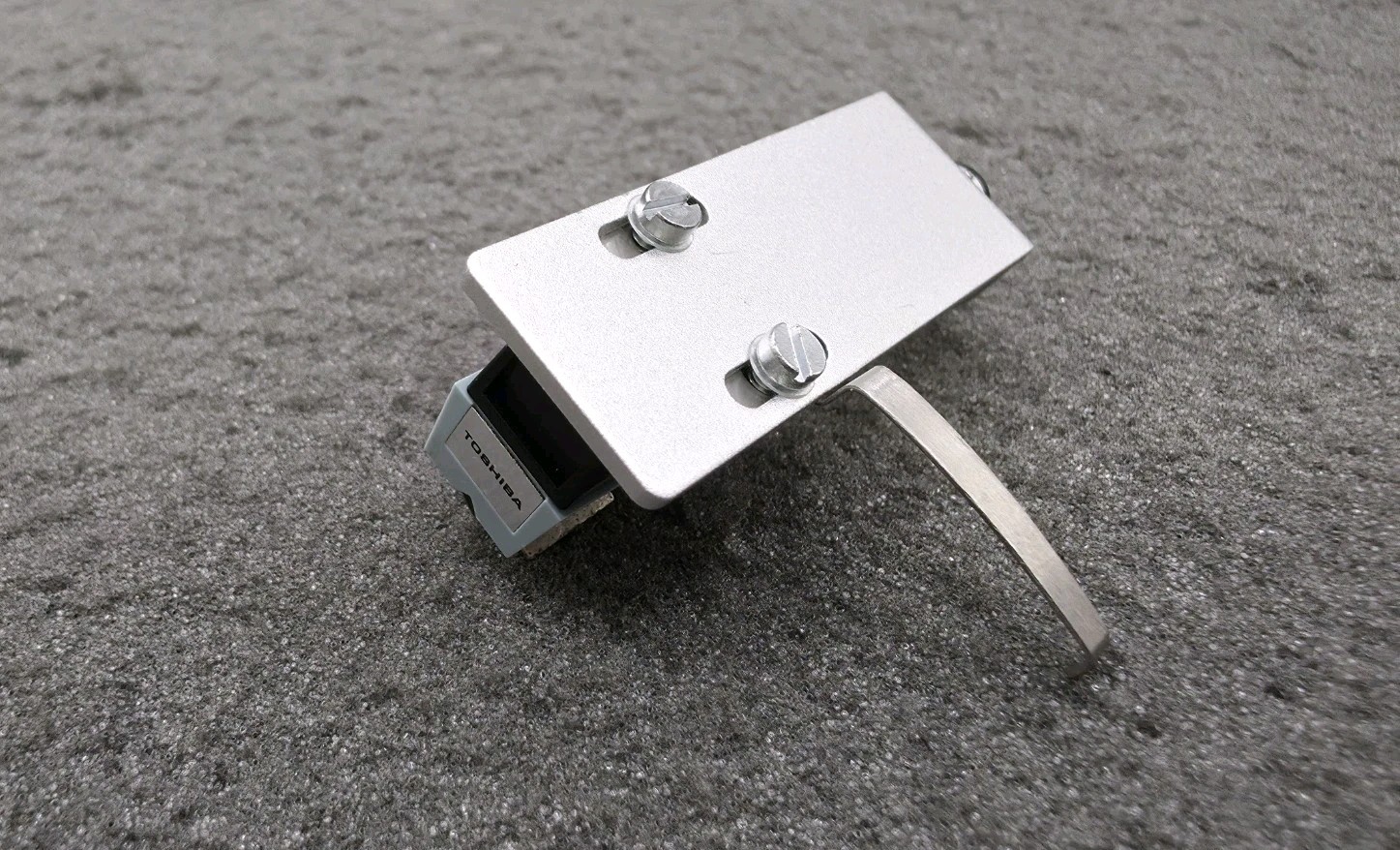 Toshiba Cartridge and Headshell. Exl Condition