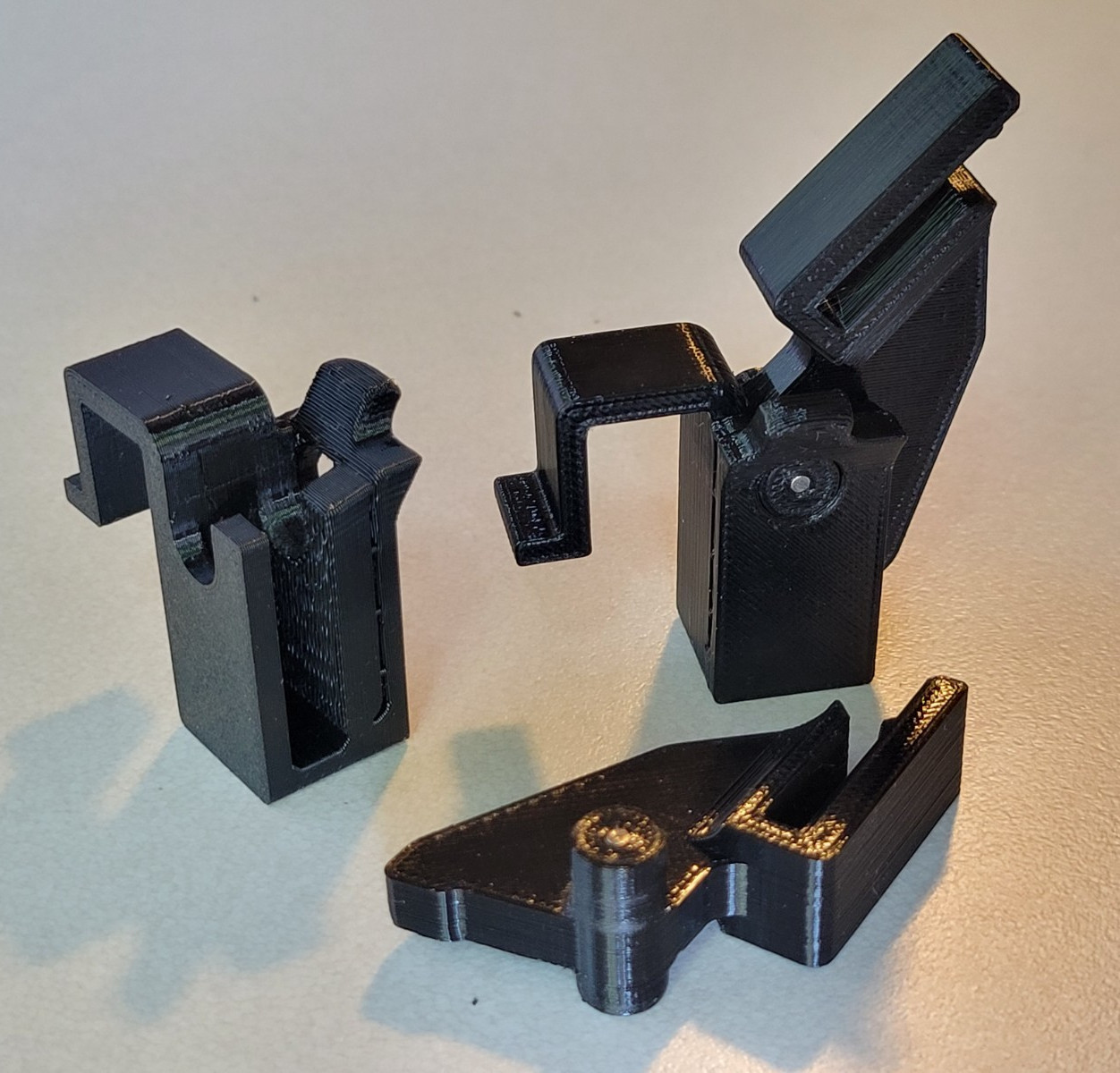Improved Hinges for Thorens Dustcover Models TD145 TD165 TD166 TD160 [Set Of 2]